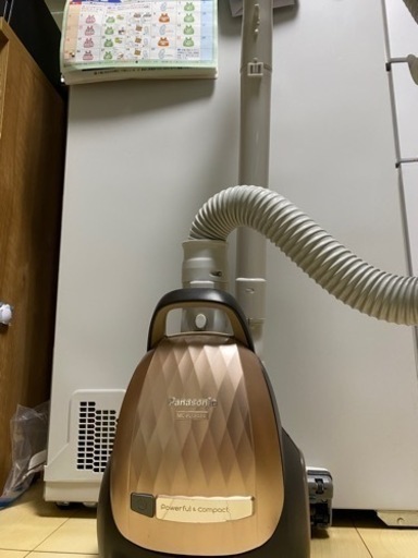 パナソニック　掃除機　2017年製　きれい