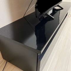 テレビ台の画像
