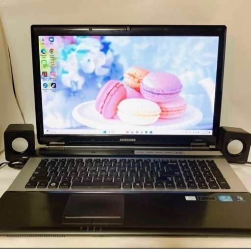 コア７ノートパソコン　メモリ8GB・HDD1TB　17.3インチ 　bluetooth　ＤＶＤもＯＫ