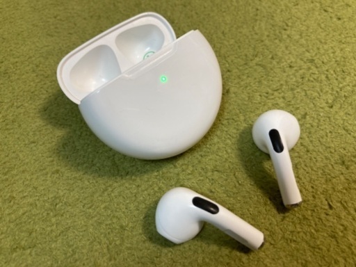 iPhone SE2 64GB Bluetoothイヤホン付き SIMフリー