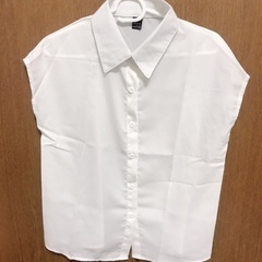 【決まりました】新品未使用✨Yシャツ✨Mサイズ