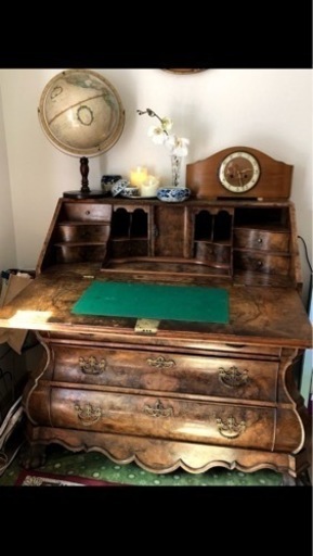 2/26迄の出品　お値引き⭐︎アンティークのライティングビューロー100年以上前の古いもの