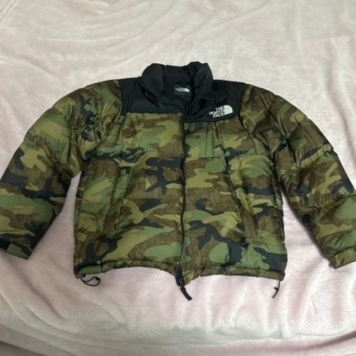 ノベルティヌプシダウン　ノースフェイス