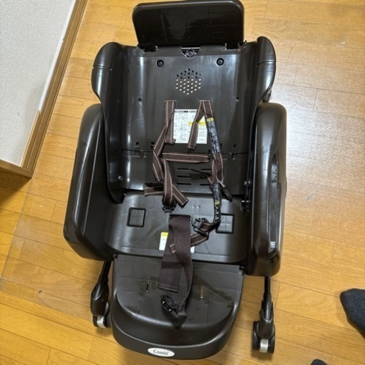 コンビ ネムリラ AUTO SWING  電動　ベビーラック