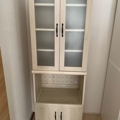 一人暮らしにぴったり食器棚
