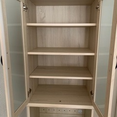 一人暮らしにぴったり食器棚の画像