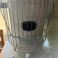 コロナ　CORONA 石油ストーブ　おしゃれで災害時に活躍の画像