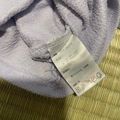 COMME CA ISMセーター、ふわふわトップス、黒フレアスカートのセットの画像