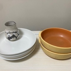 2/15迄:カレー皿、深めのプレート皿、徳利