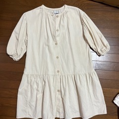 ZARA・GU女の子洋服の画像