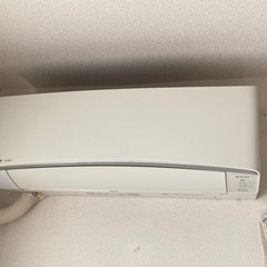 【受付終了しました】エアコン　8畳用　お掃除機能付き