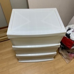 【取りに来てくれる方のみ】衣装ケースの画像