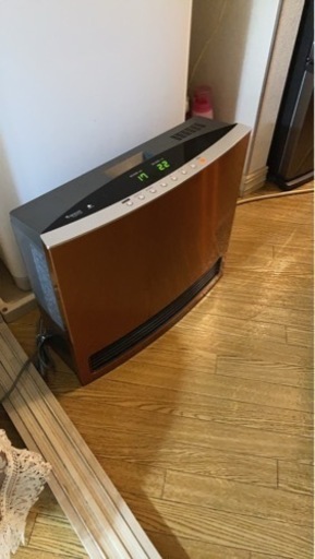 【お譲り先が決まりました！】ガスファンヒーター