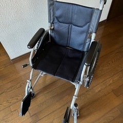 車椅子　の画像