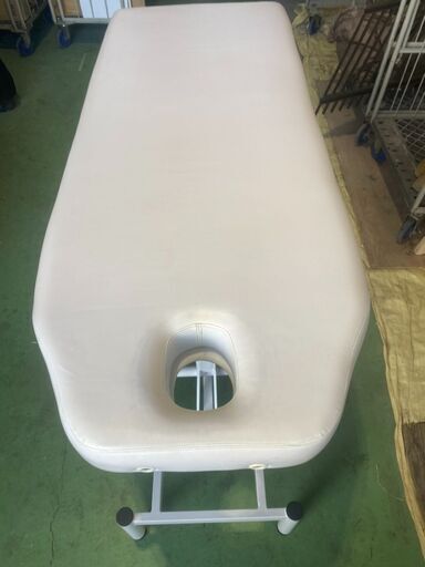 施術ベット