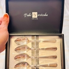 新品未使用♡鎧塚俊彦のカトラリー　スプーン4本セットの画像
