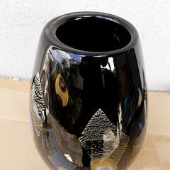花瓶　花壺の画像