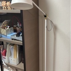 フロアライト