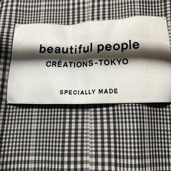 beautiful people カーキトレンチコートの画像
