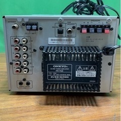 Onkyo CDMDコンポ　本体とリモコン(電池はつきません)ジャンクの画像