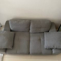 ソファーの画像