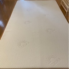 【美品】定価10900円　GOKUMIN セミダブルマットレスの画像