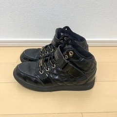 【中古品】 キッズレディースシューズ22cmの画像