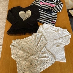 女の子トップス　80〜90サイズ　4枚セットの画像