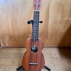 ウクレレ　スタンド付き