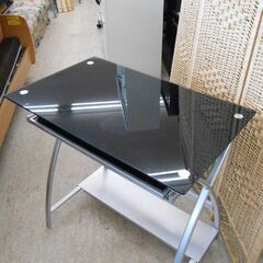 パソコンデスク ニトリ カジノ ガラス天板 黒 ブラック PCデスク 幅80cm 机 PH-4480 札幌 西野店の画像