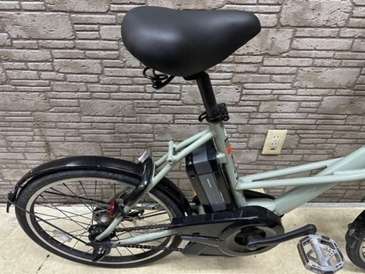 東京23区配達無料　新基準　ブリヂストン　リアルストリーム　8.1Ah リチウム 電動自転車 中古 1903