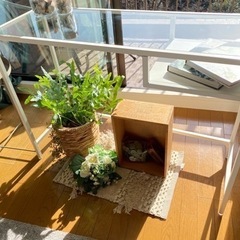 【お取引完了】IKEA イケア 机 テーブル VITTSJO ラ...