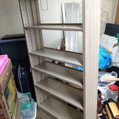 本棚　スチール製　2つまとめて