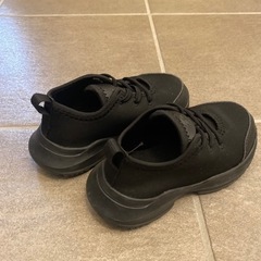 bebe スニーカーの画像