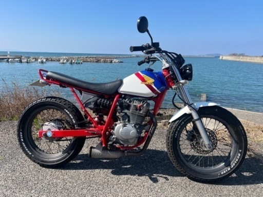 ホンダ　ftr223  自賠責令和8年1月