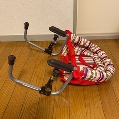 テーブル設置型ベビーチェア