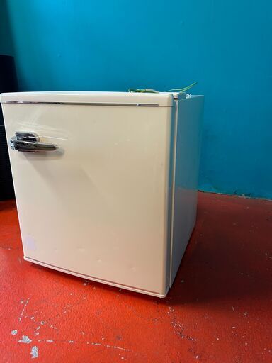1ドアレトロ冷蔵庫 48L | お洒落 ミニ冷蔵庫