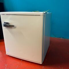 1ドアレトロ冷蔵庫 48L | お洒落 ミニ冷蔵庫