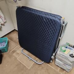 折り畳みベット