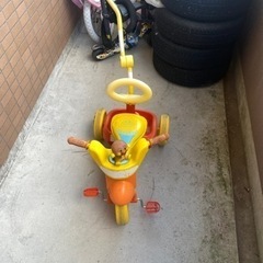 アンパンマン 子供用の自転車の画像