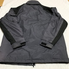ウインドブレーカー　防寒着　メンズの画像