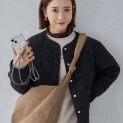 田中里奈さん👩mysa closet スマホストラップ(グリーン)