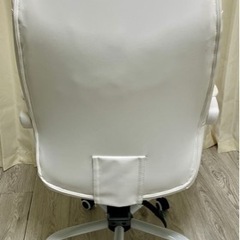 【美品】ゲーミングチェア・リクライニング・ハイバック(白)の画像
