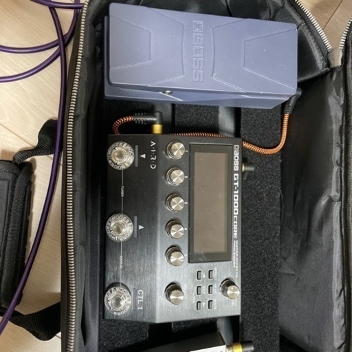 BOSS GT-1000CORE【箱アリ美品】 美品】BOSS GT-1000CORE 箱付属品完備 BOSS GT-1000 CORE マルチ