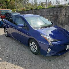 平成29年式　プリウスA　高グレード　低走行車　購入者決まりました！