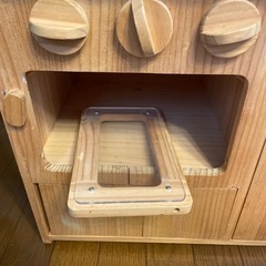 トッドル社の木製おままごとキッチンセットの画像
