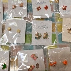 かわいい多種類15セットのピアス
