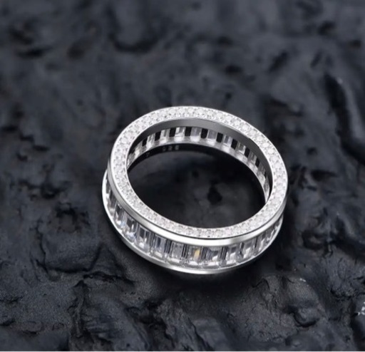 車のパーツ タイヤ、ホイール