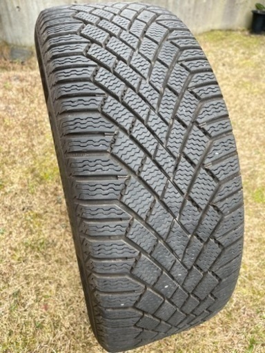 225 45r18 コンチネンタルスノータイヤ　バイキングコンタクト7 ホイール付き(4本セット)