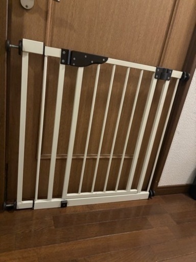 ベビーゲート